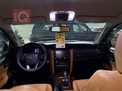 تۆیۆتا فۆرچێنەر